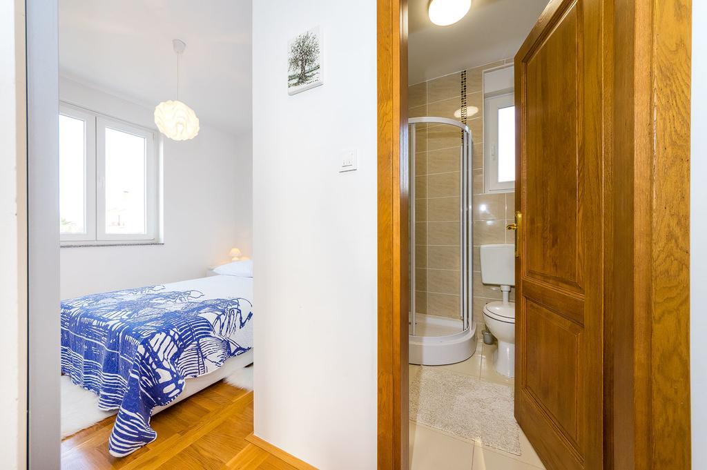 Haja Apartment *
