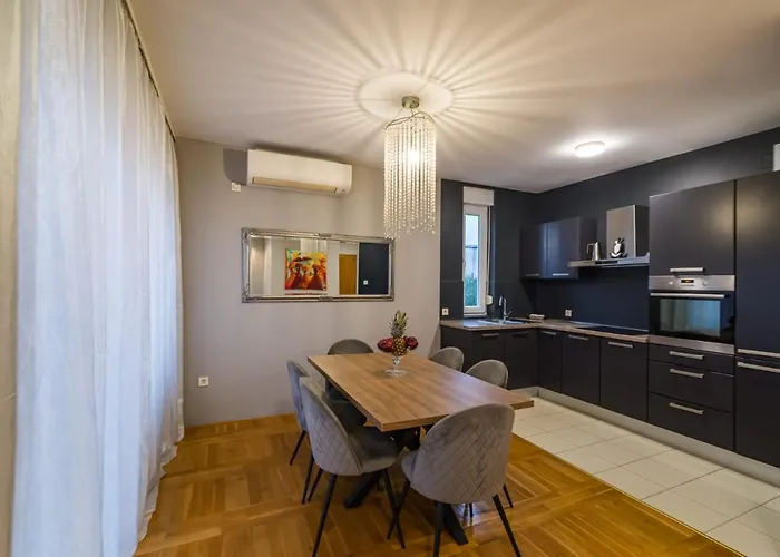 Apartment Haja