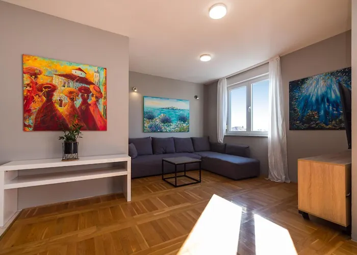Apartment Haja